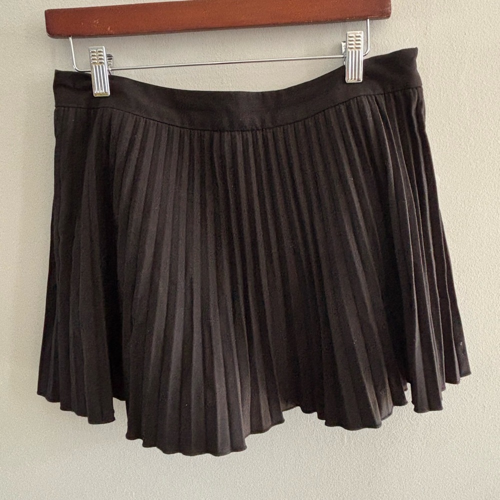 Zara Black Pleated Mini Skirt Sz. Large Minimalist Y2K Trendy